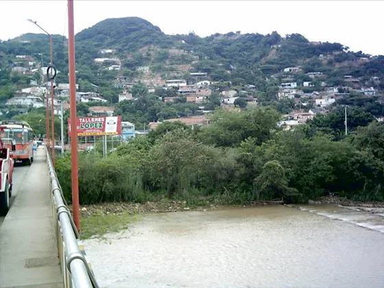 Puente San Rafael. Entrada norte a la ciudad.