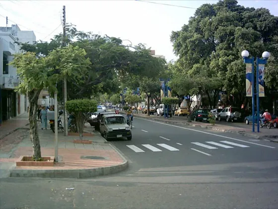 Avenida Cero con calle 17