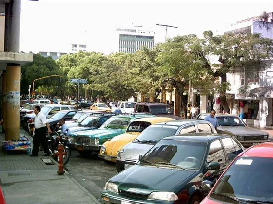 Avenida 6 con calles 11 y 12.