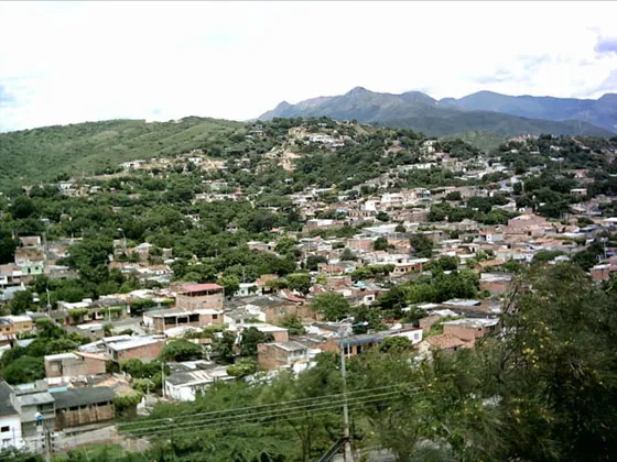 Barrio Alfonso López visto desde La Columna Padilla.