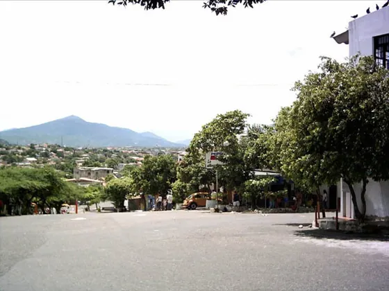 Barrio El Contento. Avenida 17 con calle 15.