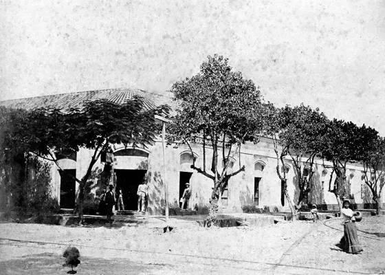 Almacén Van Dissel 8. Cía. Una de las casas comerciales extranjeras mas importantes de la ciudad en esa época. Avenida 6a Calle 10. 1897. Fuente: Cámara de Comercio de Cúcuta