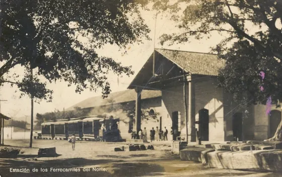 Estación de los Ferrocarriles del Norte Foto donada por el Doctor: Virgilio Durán Martínez