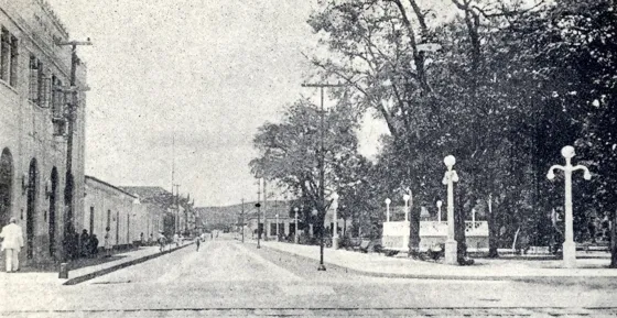 Parque Santander. Calle 11 con avenida 5ª Foto donada por el doctor Virgilio Durán Martínez