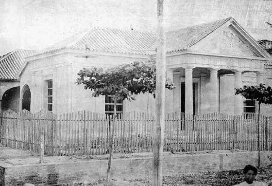 Casa de la Maternidad. Construida en 1910, en el costado noroeste de la cuadra donde quedaba el hospital San Juan de Dios, posteriormente lamentablemente fue demolida.