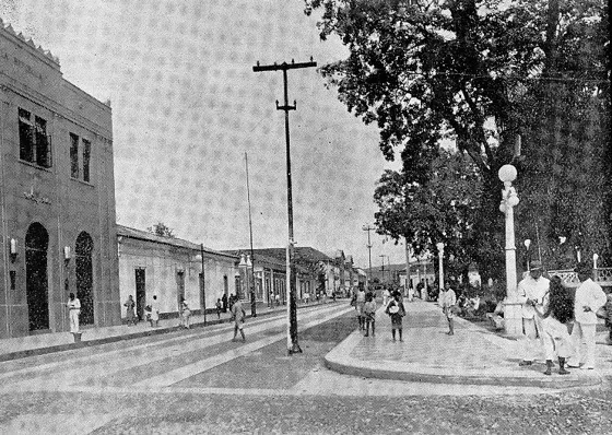 Calle 11 con avenida 5a. 1935.