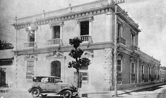 Hotel Europa. Calle 13 Av.6a. 1930.