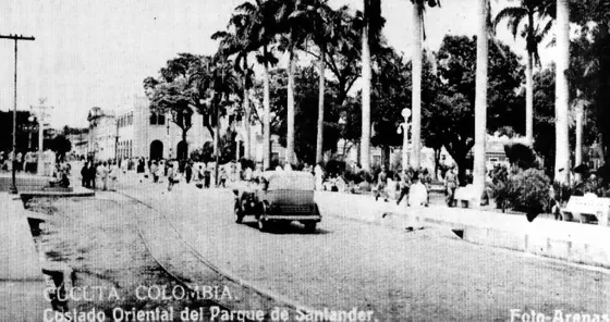 Avenida 5a. Parque Santander. Década del 30.