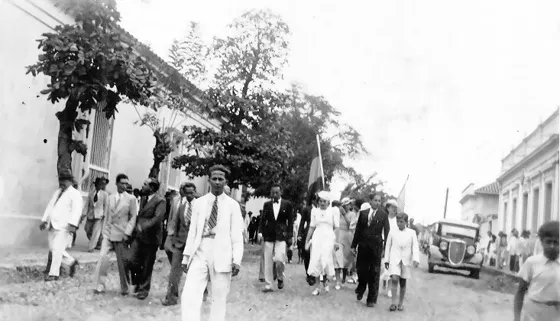 Desfile Inaugural del Campeonato Nacional de Baloncesto en Cúcuta. 1937.