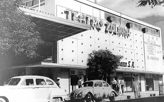 Teatro Zulima. Avenida 5a. Calles 9 y 10. Este teatro fundado en 1954, fue durante mucho tiempo el mejor teatro de la ciudad y funcionó hasta el 2004. Foto década del 60.