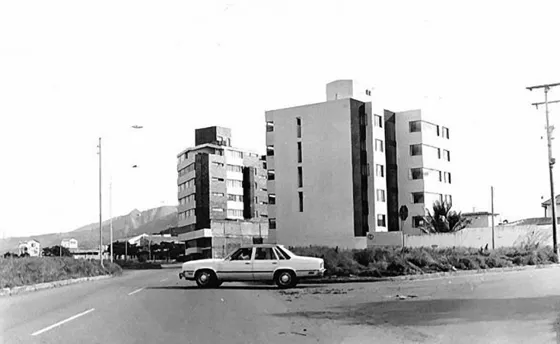 Avenida de los Libertadores con Calle 15. 1982.