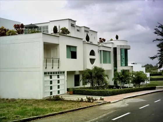 Casa estrato 6 Urbanización River Country