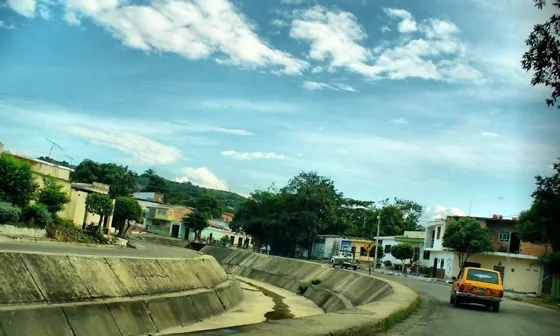 Canal Bogotá Sector barrio calle 11