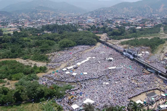 Concierto organizado por Juanes ''Paz sin Fronteras''. (Foto por John Rozo).jpg