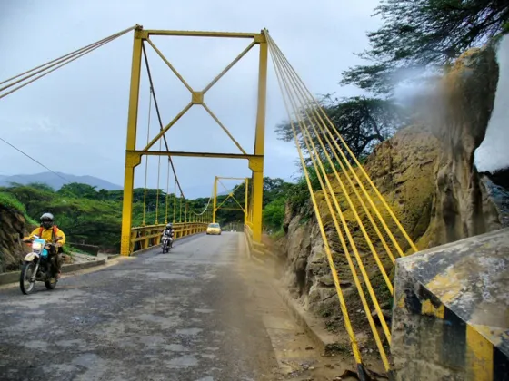Puente sobre el rio Zulia a la entrada al municipio del mismo nombre Zulia