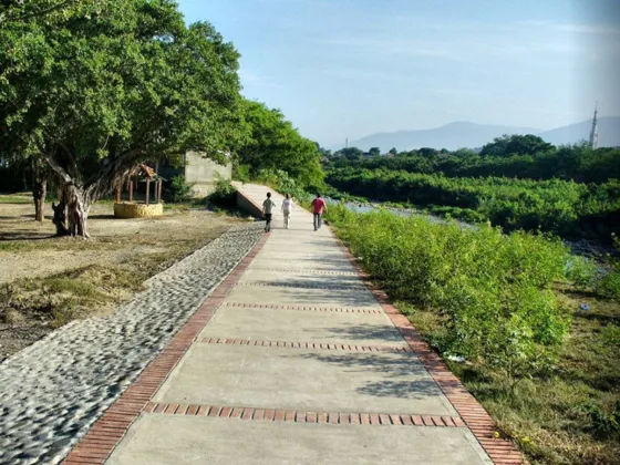 Paseo por el Malecón