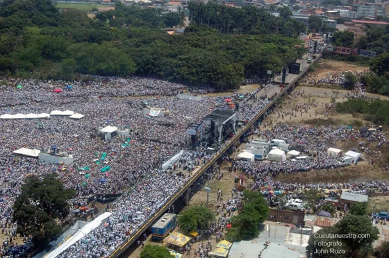 Recordando el concierto Paz sin Fronteras organizado por Juanes en el 2008 en el puente Internacional Simón Bolívar.