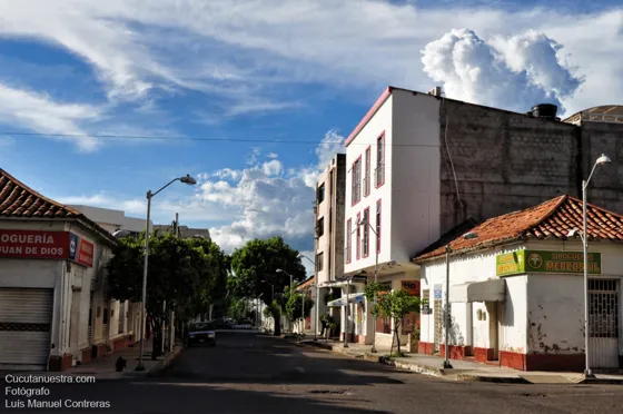 Avenida 2 entre calles 12 y 11. Cúcuta
