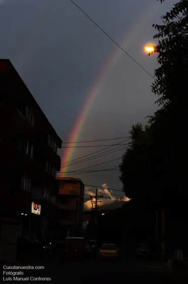 Arco iris atardecer barrio Blanco en Cúcuta
