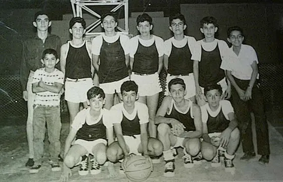 Equipo basquetbol Sagrado Corazón 1967