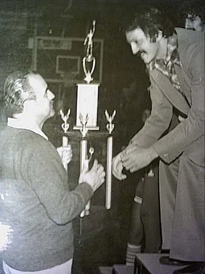 Entrega de un trofeo