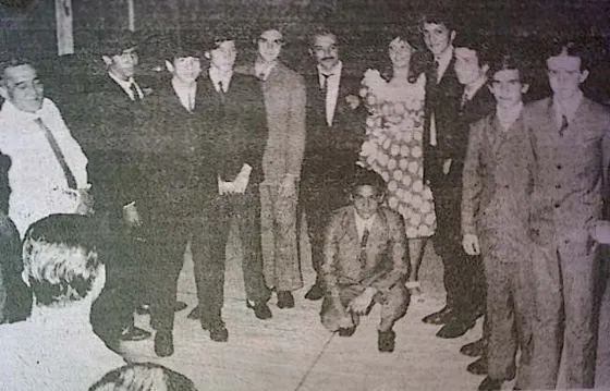 Jugadores y dirigentes en una reunión