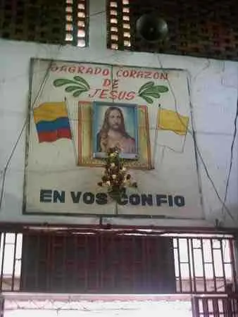 Sagrado Corazón que protege a los vendedores de la Sexta.