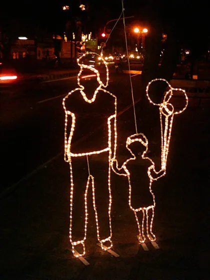 Figuras decorativas por la avenida Cero
