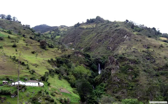 Cascadas de El Chorrerón en Mutiscua, Norte de Santander - Colombia