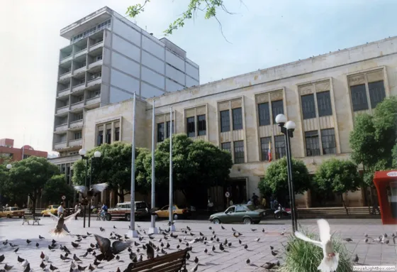 Palacio Municipal de la ciudad San José de Cúcuta, Plaza Santander