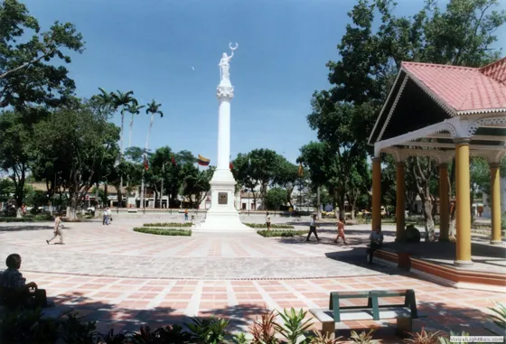 Plaza de la Independencia o Parque Colón, San José de Cúcuta, Norte de Santander - Colombia