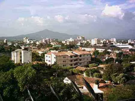 Edificios y techos de Cúcuta vistos desde un mirador