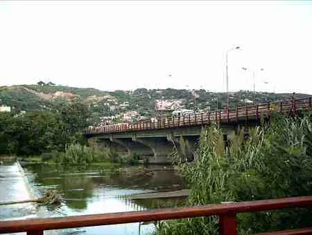 Puente sobre el río Pamplonita